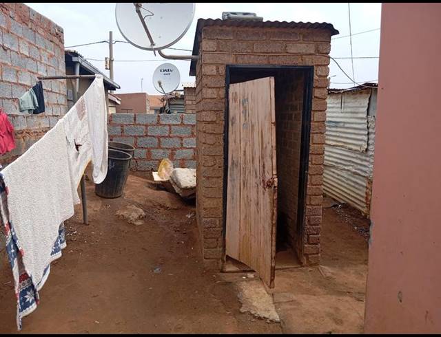 2 BEDROOM HOUSE FOR SALE IN PALM RIDGE